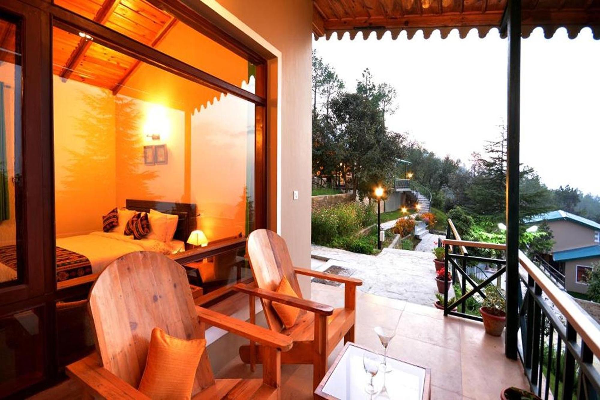 Blusalzz Escapade Anant Rasa Resort - Ranikhet Shitlakhet Εξωτερικό φωτογραφία