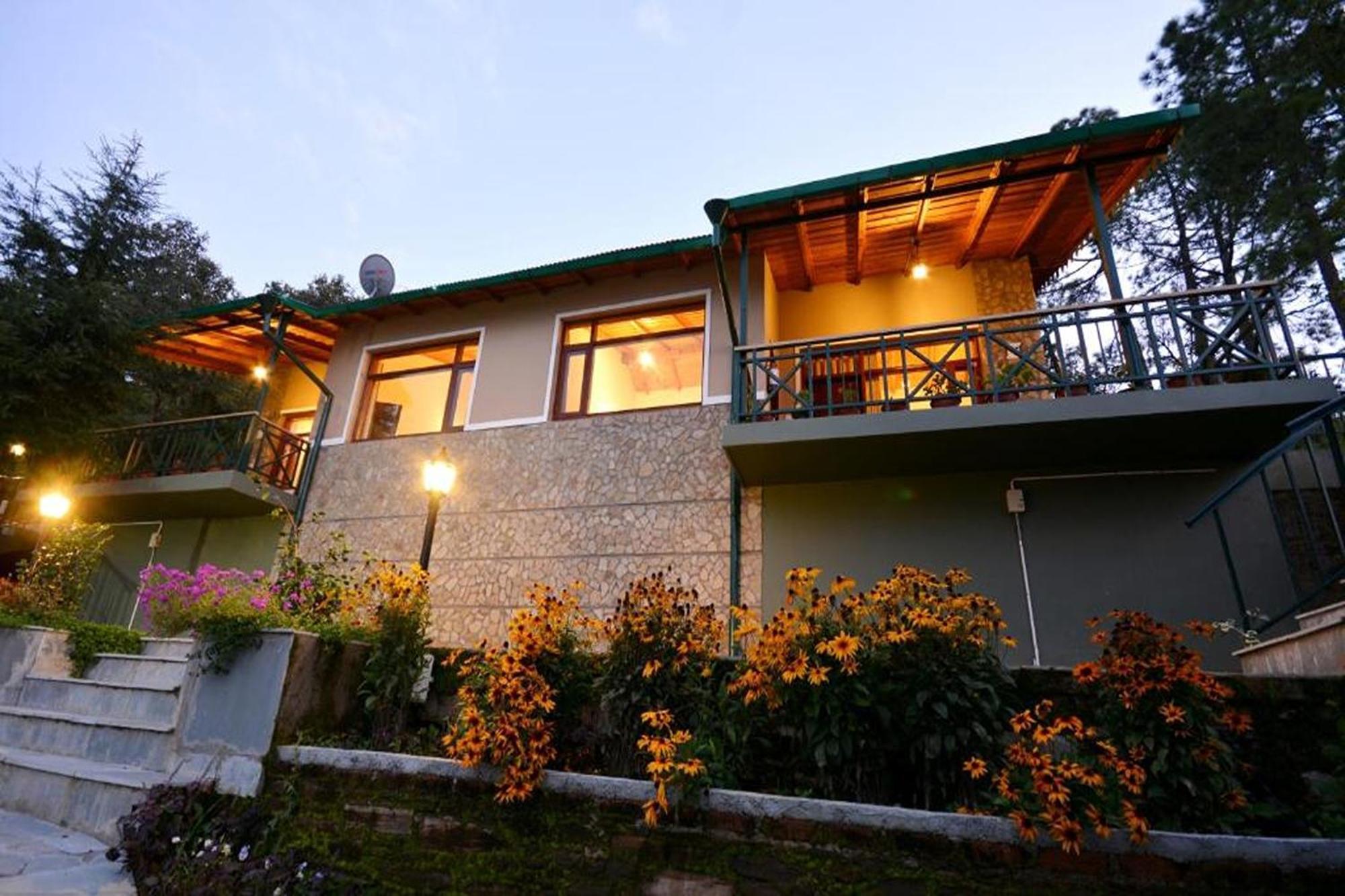 Blusalzz Escapade Anant Rasa Resort - Ranikhet Shitlakhet Εξωτερικό φωτογραφία