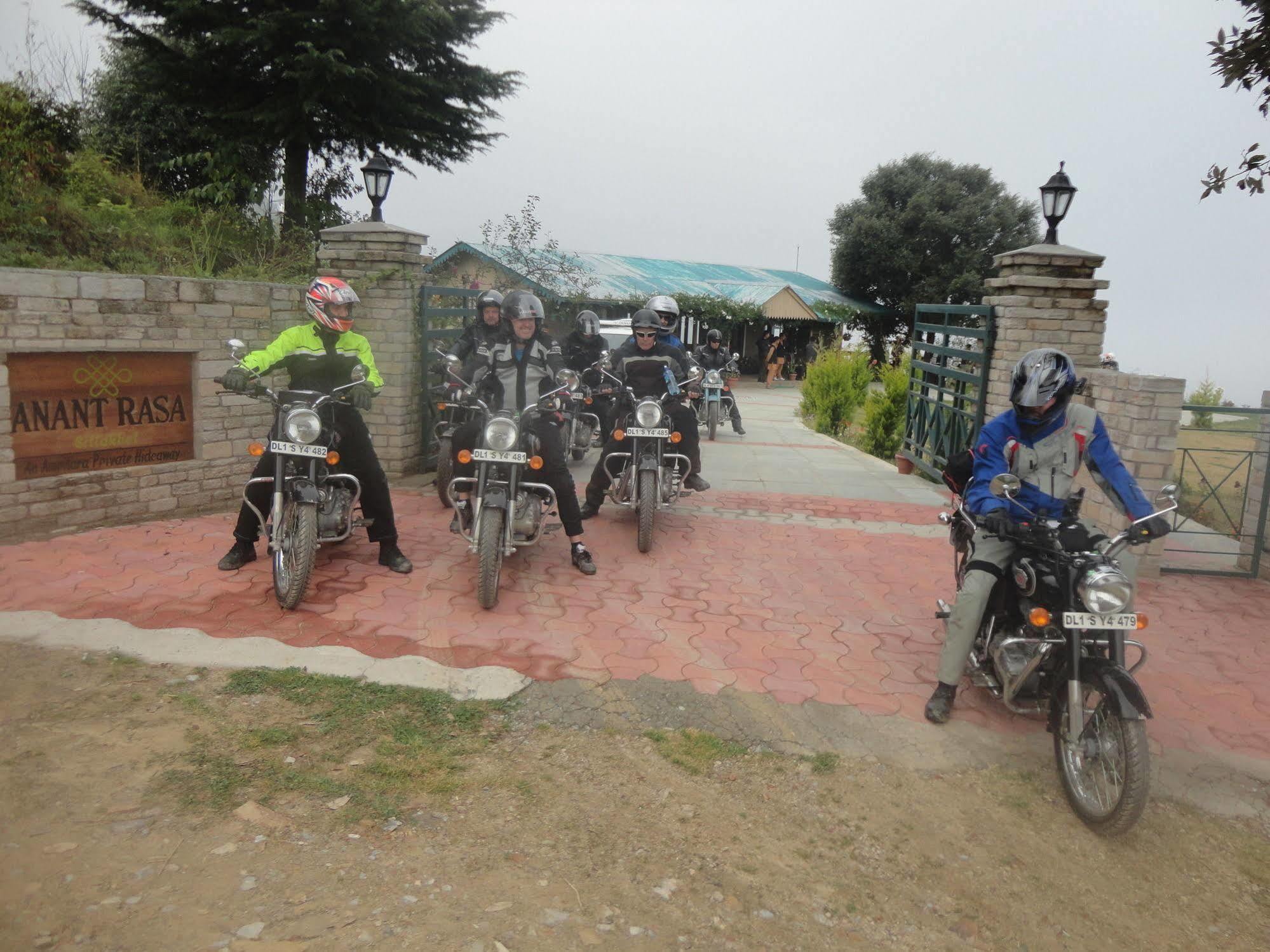 Blusalzz Escapade Anant Rasa Resort - Ranikhet Shitlakhet Εξωτερικό φωτογραφία